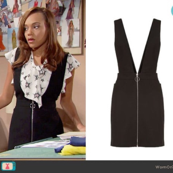 Maje Dresses & Skirts - Maje Elegant Black Dress